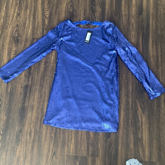 Nasty Gal - “your sequins safe with me” - Picture 4 of 6